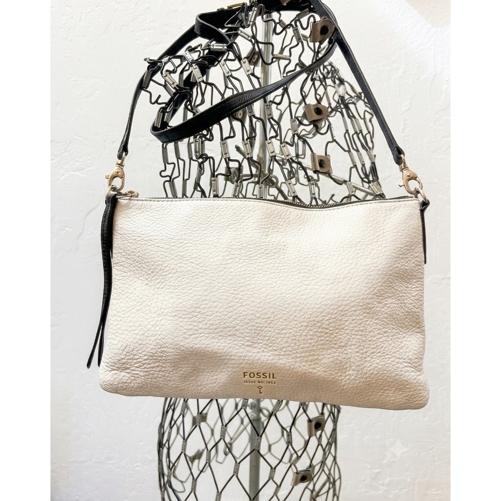 Fossil Pebbled‎ Leather Crossbody Bag Cream Black Gold Hardware